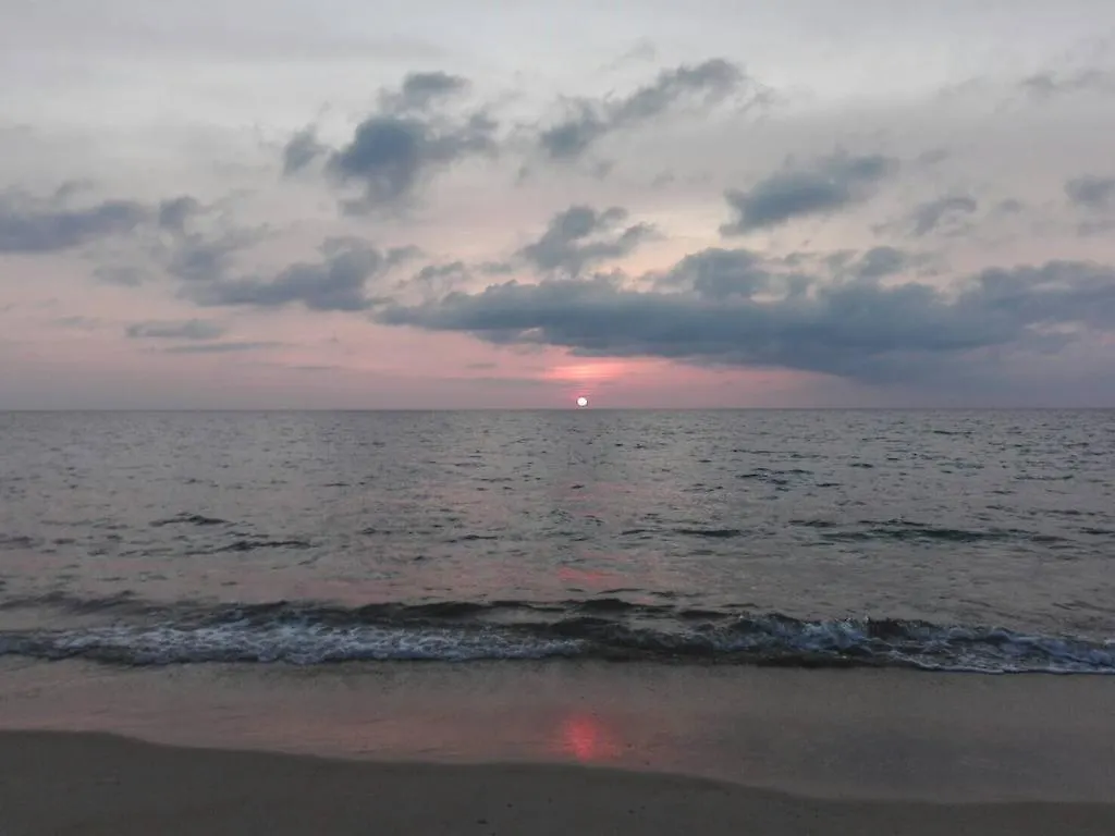 Maikhao Beach Guest House Mai Khao 3*,